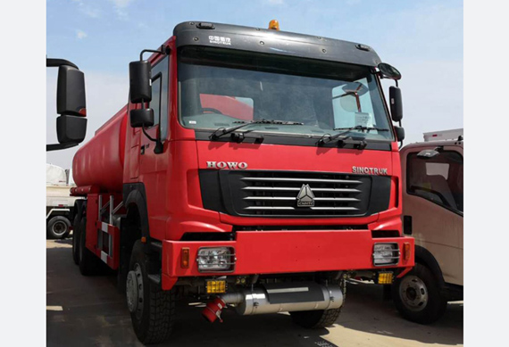 CNHTC HOWO 6x4 10000-20000L oil truck capacity for sale