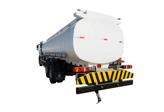 Sinotruk Howo oil tanker truck price specifications for india