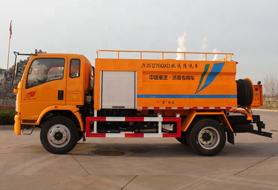 Howo 4x2 High Pressure Cleaning & Vacuum Sewage Suction Truck for sale