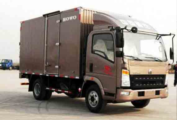 Hot Sale Sinotruk HOWO 129HP 3t Light Van Box Truck for sale