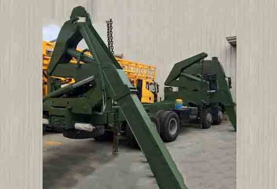 Container side lifter equipment loader truck for port freight transfer stations