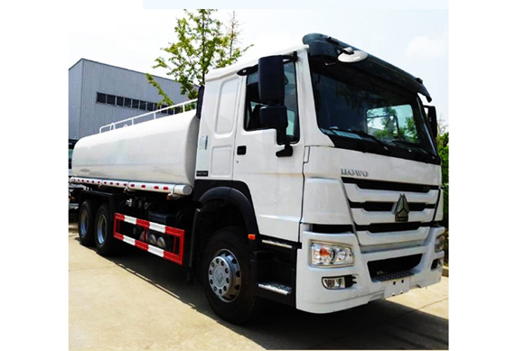 sinotruk 6x4 howo 20 m3 water sprinkler tank truck