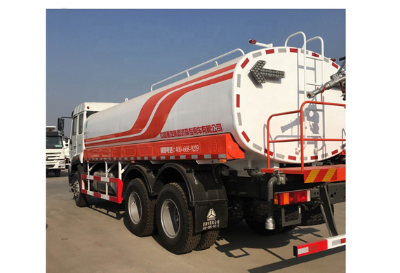 sinotruk 6x4 howo 20 m3 water sprinkler tank truck