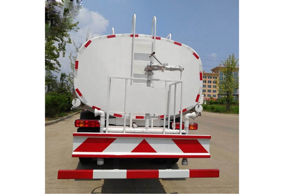Sinotruck howo 20000 liter water bowser truck