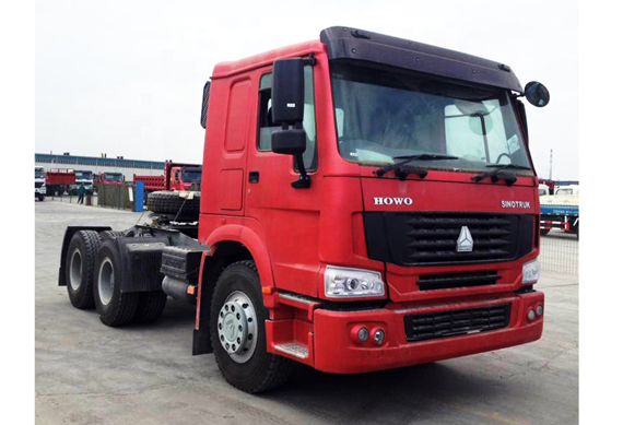 Hot Sale SINOTRUK Brand HOWO 6X4 420HP ZZ4257V3241 Tractor Truck with GSO/GCC Certificate