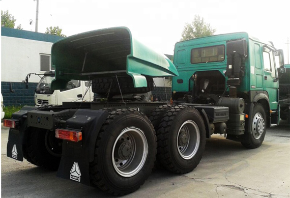Sinotruk Tractor Truck 375hp 10 wheel 6x4 Drive Low Weight wheel trailer head cheap price for sale