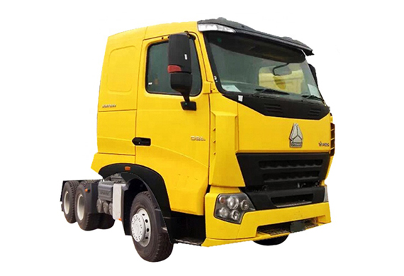 Sinotruk howo 4x2 tractor head truck low price sale