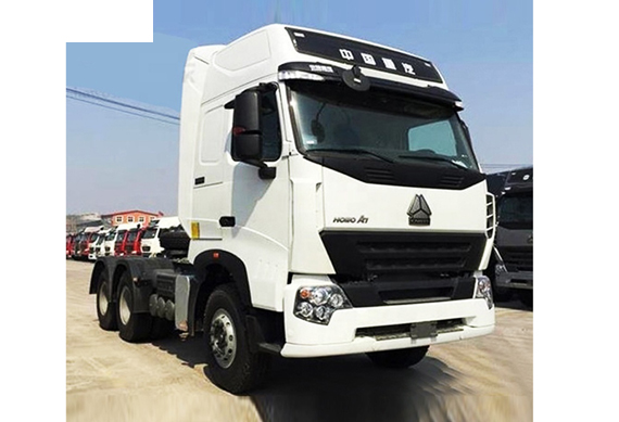 SINOTRUK HOWO 371HP 6x4 Trailer Head tractor head truck for sale