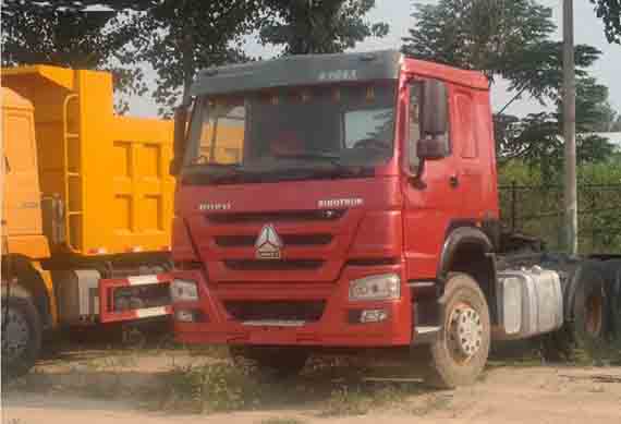 2013 used 6x4 375hp howo tractor truck for sale in nigeria