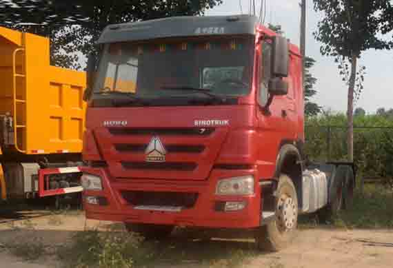 New and Used Sinotruck Howo 375hp 6*4 Trailer Tractor Head Trucks For Sale