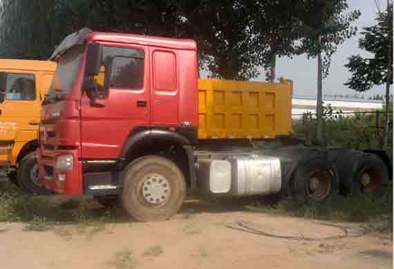 Cheap Price Howo 375HP 6x4 10 Wheeler Tractor Head Used Truck For Sale