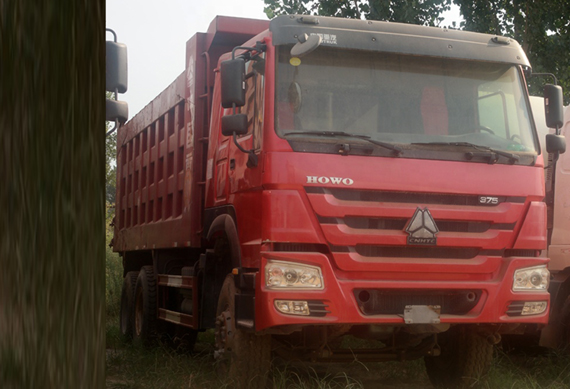 Excellent Condition Fairly Used Sinotruck HOWO Dump Truck 6X4 Tipper Truck 371HP for African Market