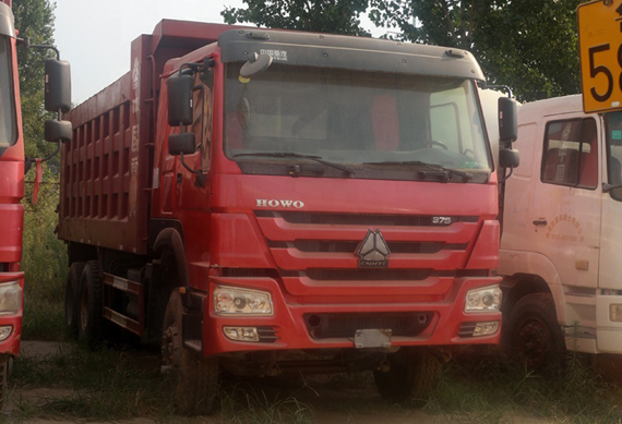 Excellent Condition Fairly Used Sinotruck HOWO Dump Truck 6X4 Tipper Truck 371HP for African Market