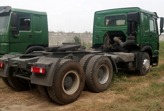 Used Sinotruk HOWO 371HP Euro 2 Tractor Head Trucks