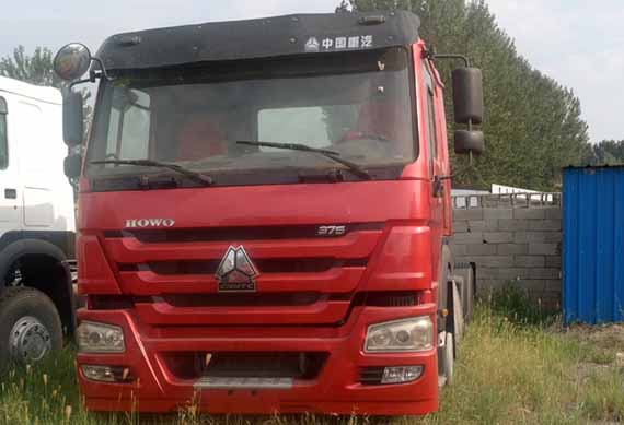 china second hand tractor truck popular in africa howo truck head for sale