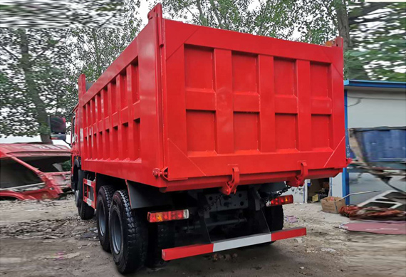 Excellent Condition Used Sinotruck HOWO Dump Truck 6X4 Tipper Truck 371HP for African Market