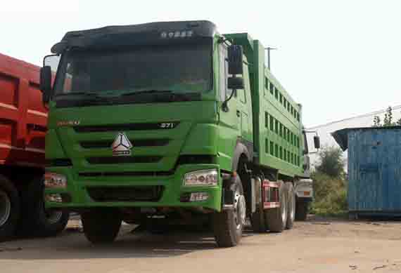 High quality used sinotruck HOWO 371hp 10 wheels 6x4 20 ton dump truck for sale