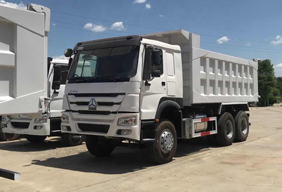 Sinotruk used howo 6*4 371HP dump truck tippers direct sale for Ghana