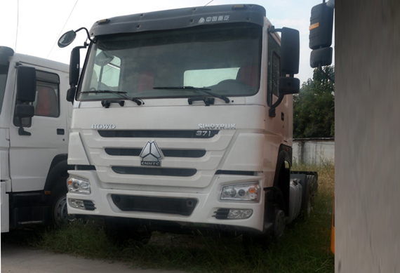 direct selling Used Sinotruck Howo 6x4 371hp 420hp Tractor Truck Head for Africa market