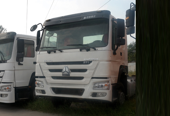 direct selling Used Sinotruck Howo 6x4 371hp 420hp Tractor Truck Head for Africa market