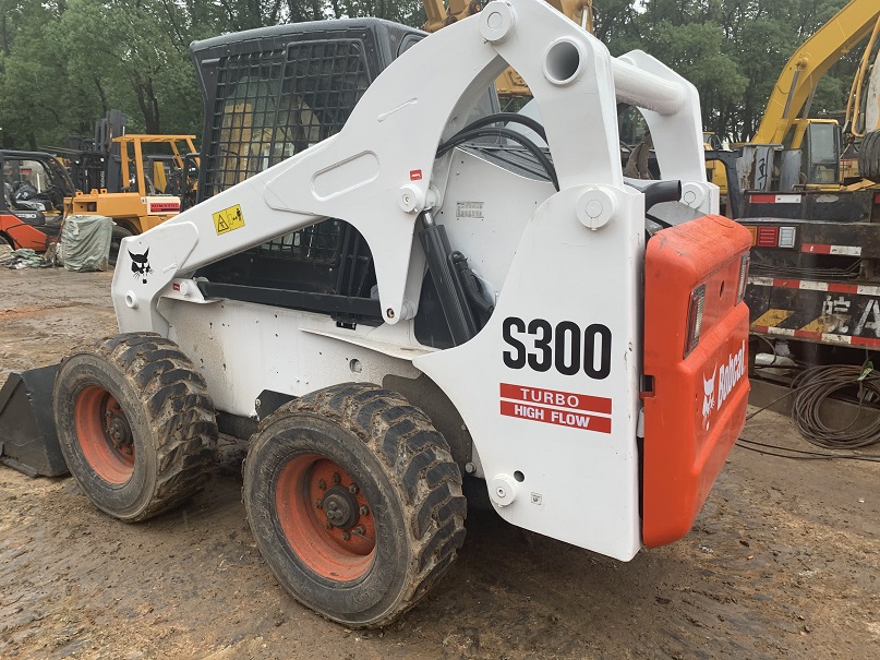 Secondhand Used Bobcat S300