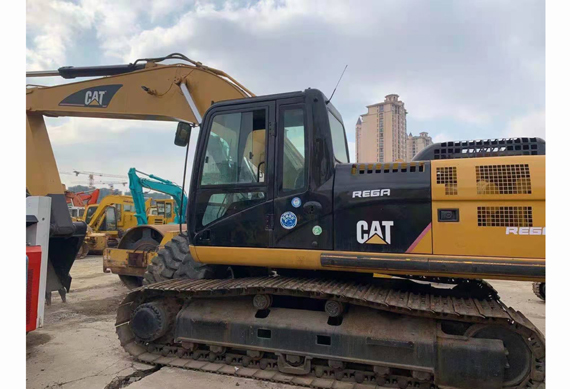 CAT 320D in Stock, Shanghai, China