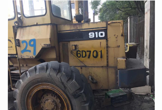 CAT 910 in Stock - Shanghai in China