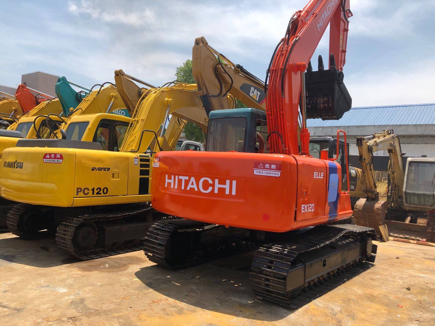 Hitachi EX120-3 in Stock EXW Shanghai