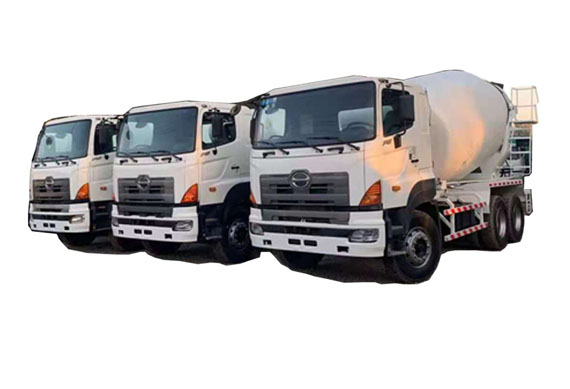 Quality Assurance 9160mm*2500mm*3930mm Construction Works Used Concrete Mixers-hino700 For Sale