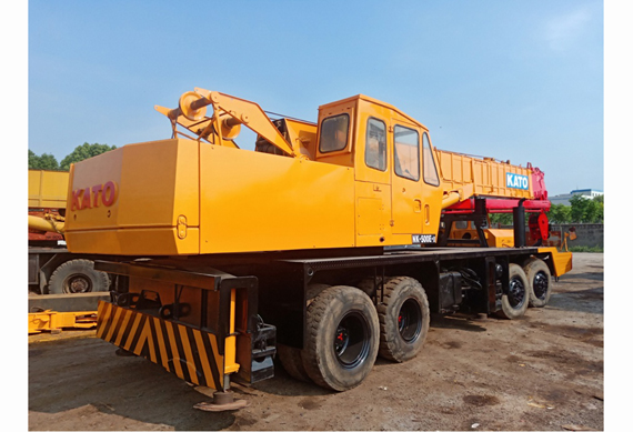 used japan crane used original kato NK500E 50T truck crane for sale in china