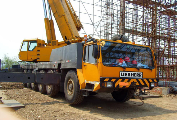 used Liebherr cranes used all terrain cranes used Liebherr LTM1200 200ton all terrain cranes for sale in china