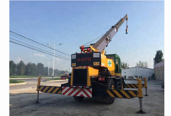 used rough terrain crane used 4 wheels cranes used japan rough terrain cranes for sale in china