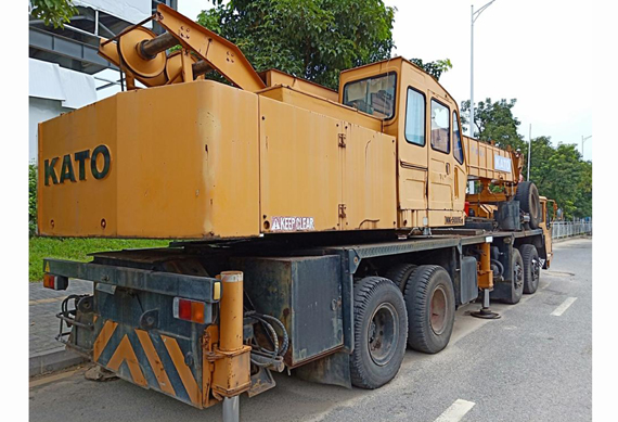 used new model used japan kato truck crane 50ton used original japan cranes for sale in shanghai