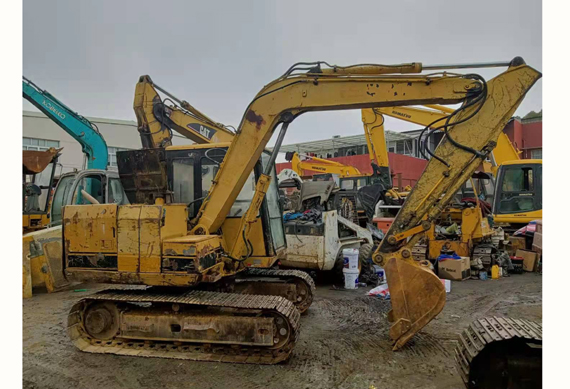 Caterpillar E70B in Stock - Shanghai, China